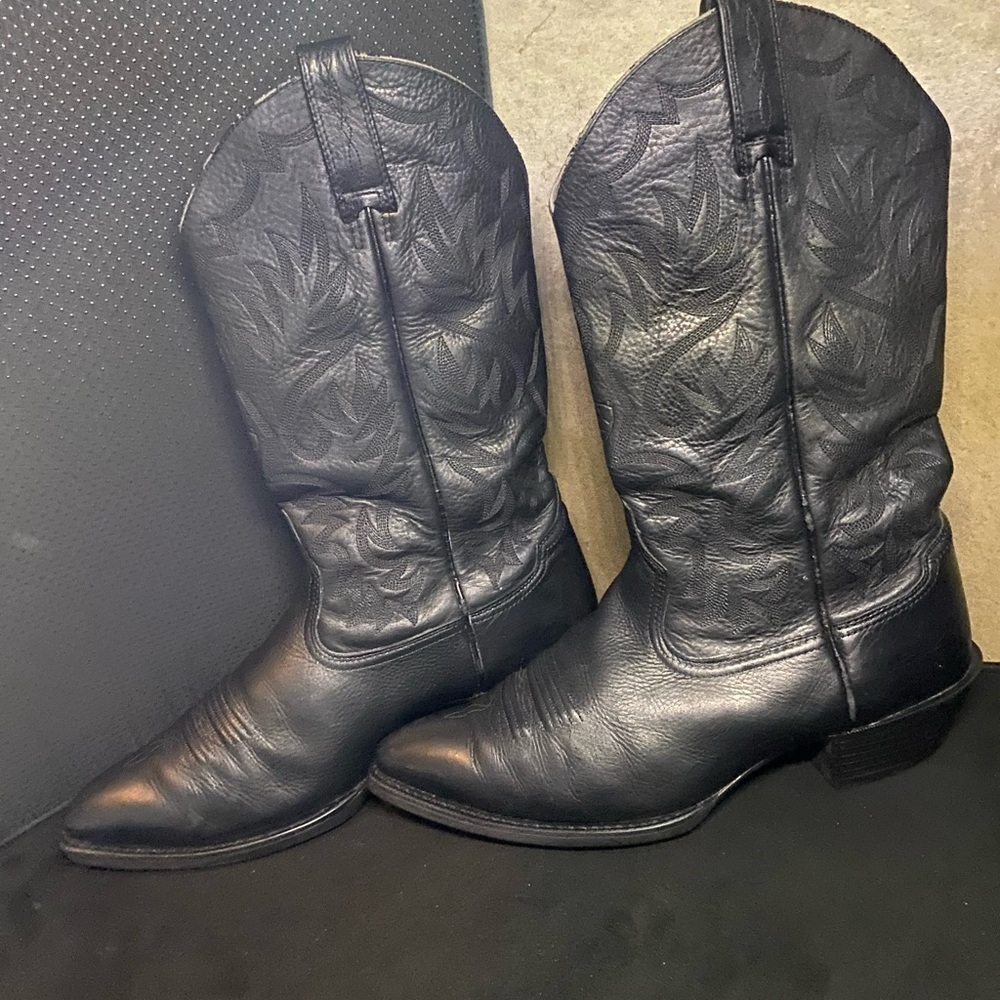 Ariat Black Embossed Leather Cowboy Boots